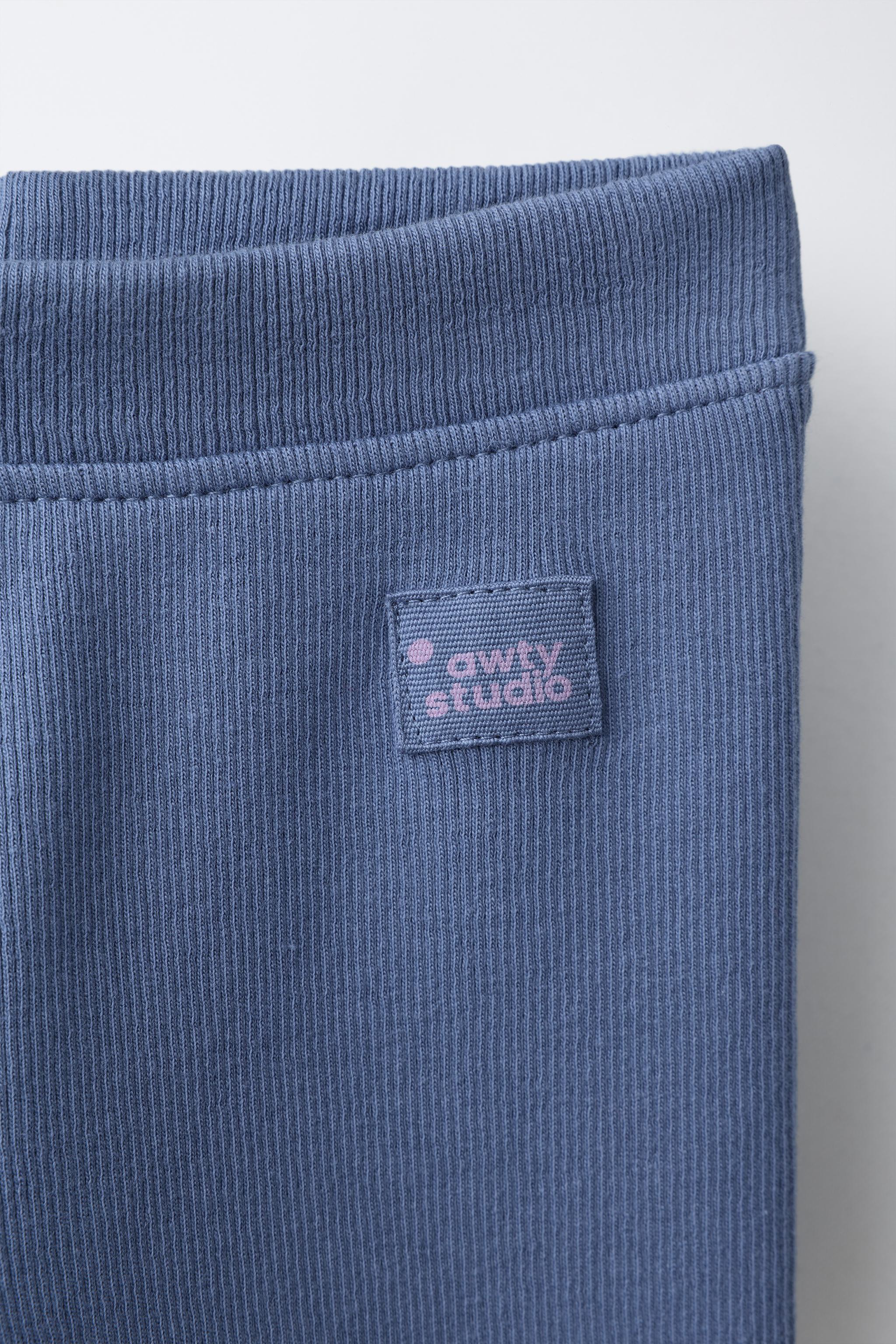 RIBBED LEGGINGS WITH LABEL